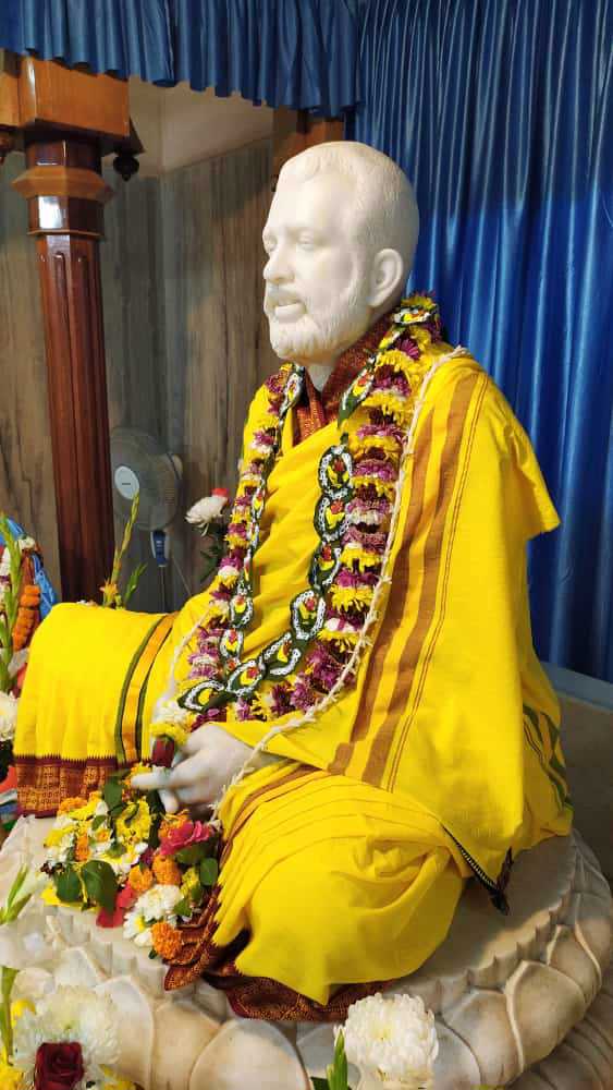  media for Swami Vivekananda's Tithi Pupa on 04.02.2021